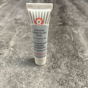 First Aid Beauty Ultra Repair Firming Collagen Cream